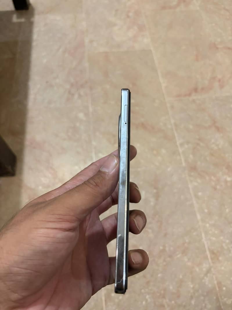 Tecno Camon 30 1