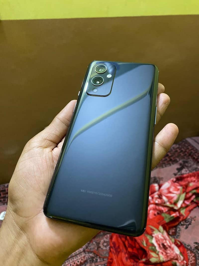 One Plus 9 2