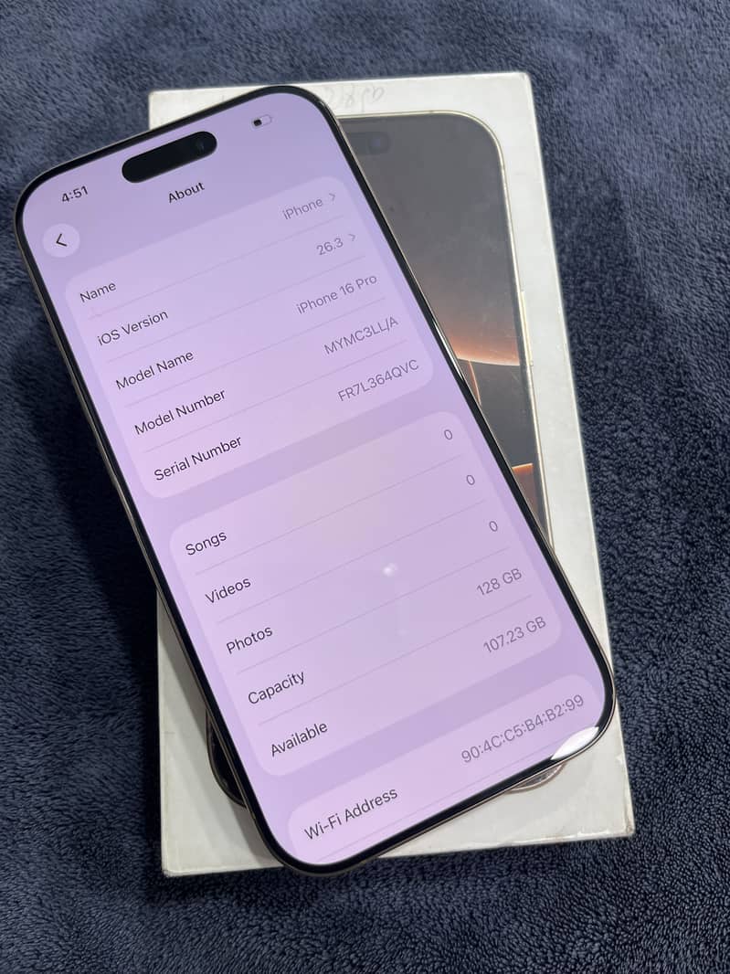 Apple iPhone 16 Pro 1
