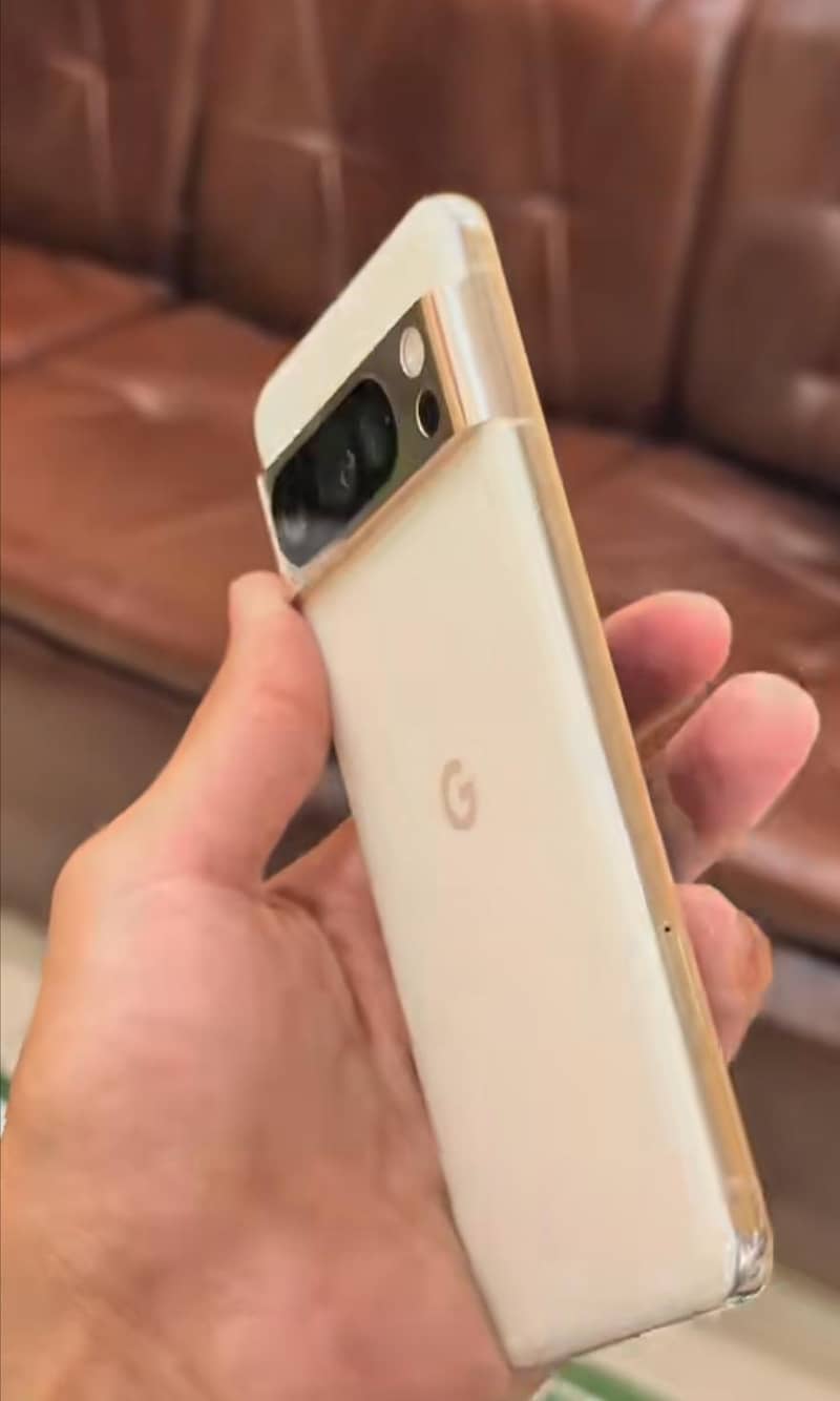 Google Pixel 8 Pro 0