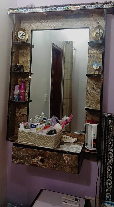 Urgent sale 4 piece bedroom set(bed,side table,dressing,3 door cupbrd)