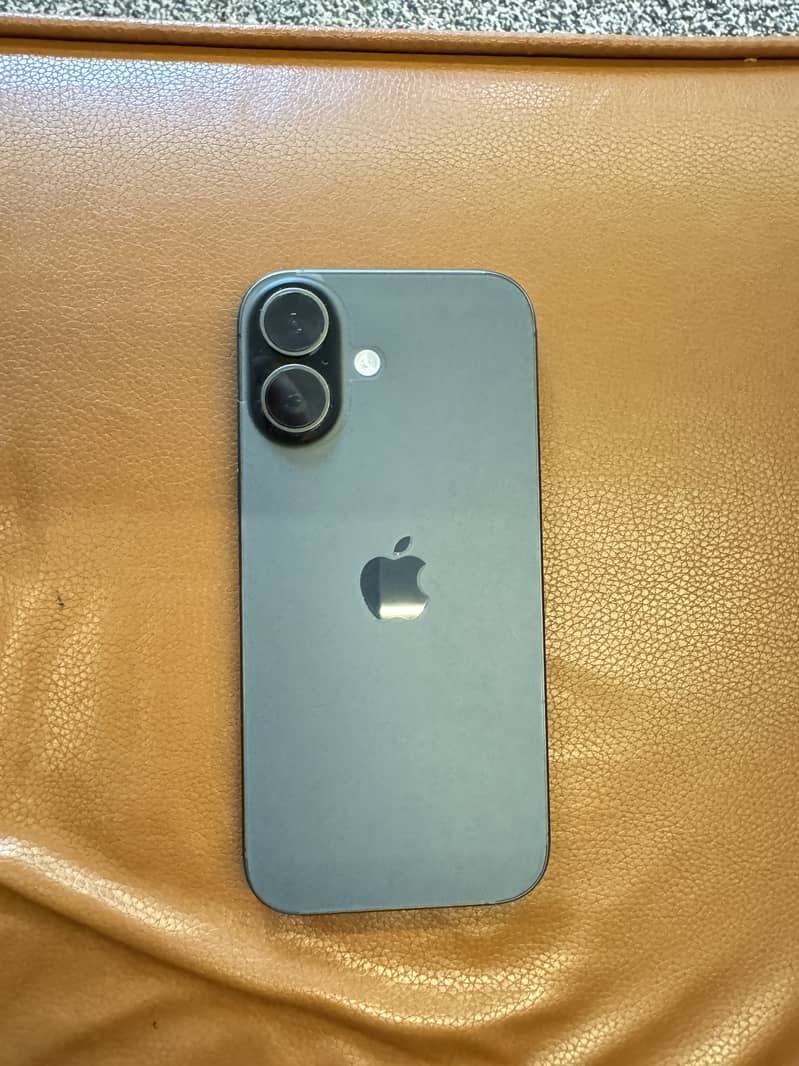 Apple iPhone 17 0