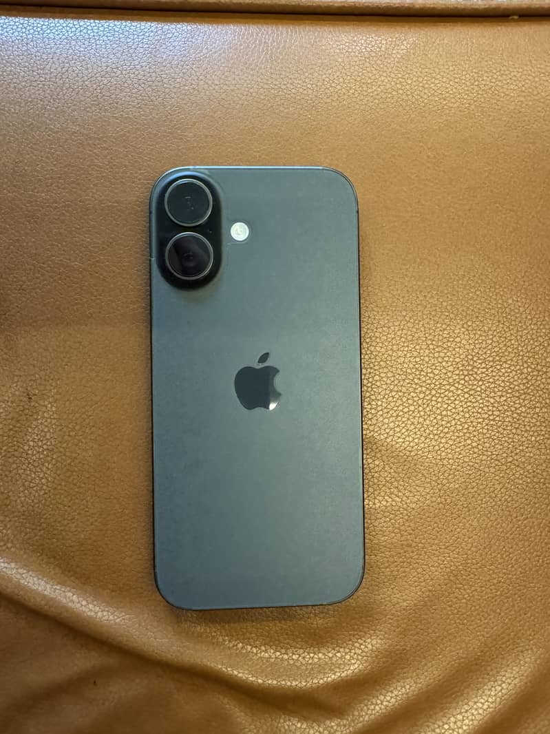 Apple iPhone 17 1