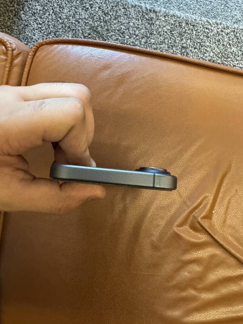 Apple iPhone 17 3