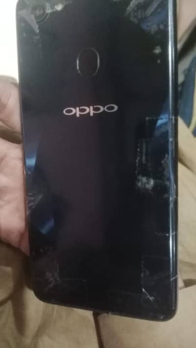 OPPO F7