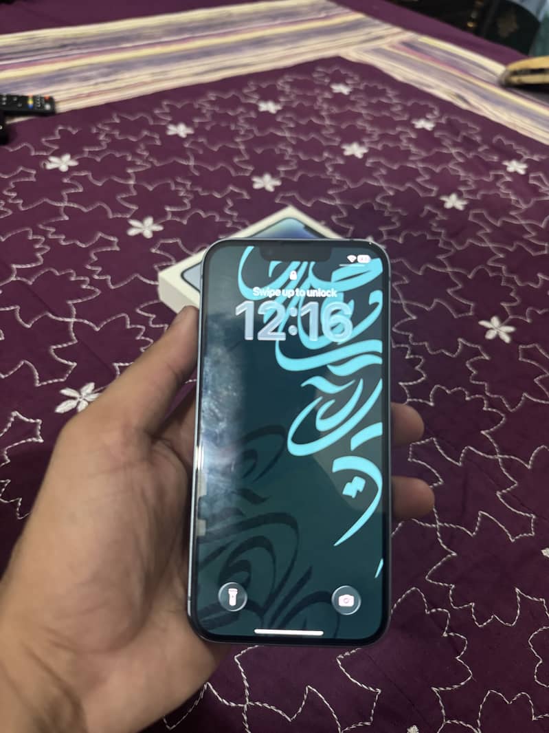 Apple iPhone 14 2