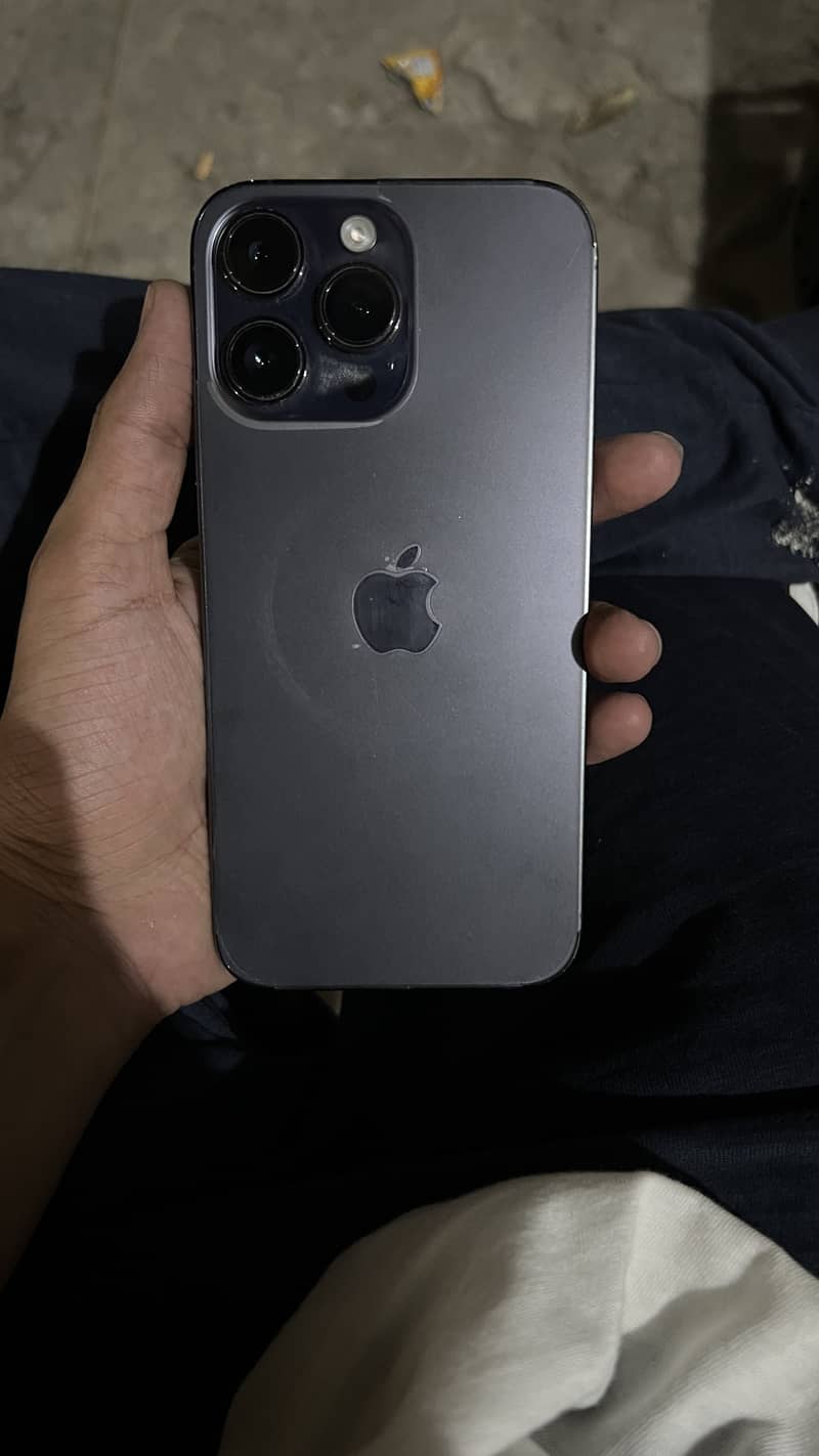 Apple iPhone 14 Pro Max 4