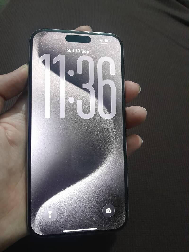 Apple iPhone 15 Pro Max 7