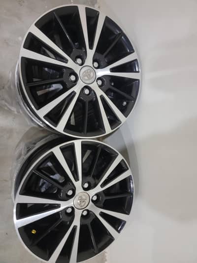 Alloy rims of toyota corolla