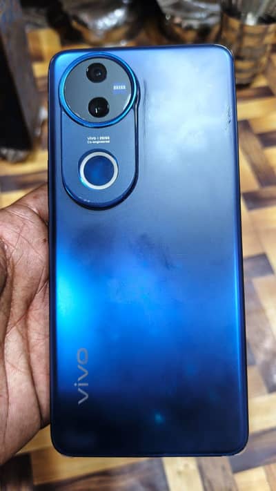 vivo v 50