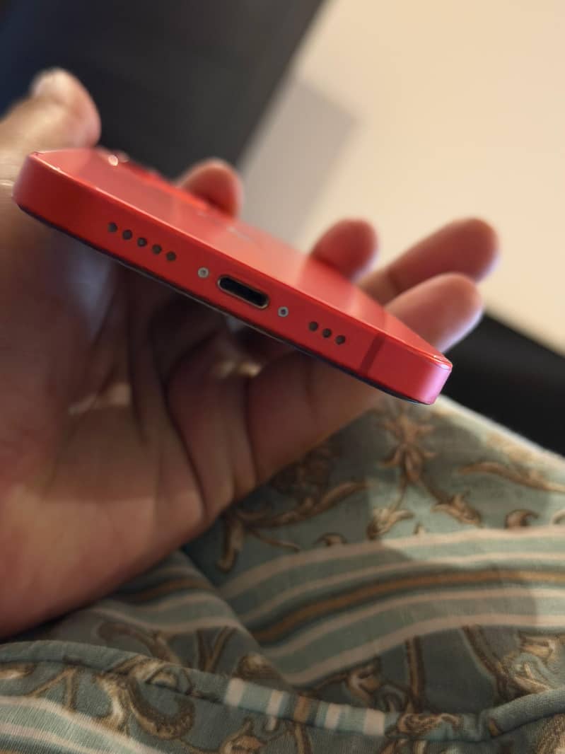 Apple iPhone 12 2