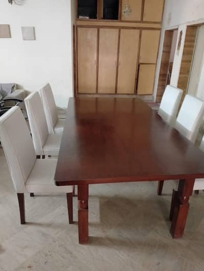 Dinning Table