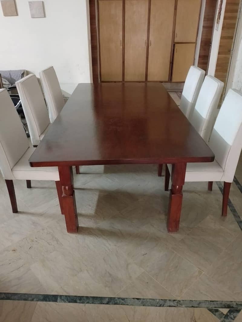 Dinning Table 3