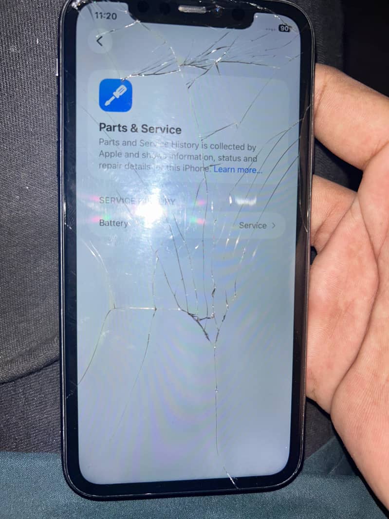 Apple iPhone 11 4