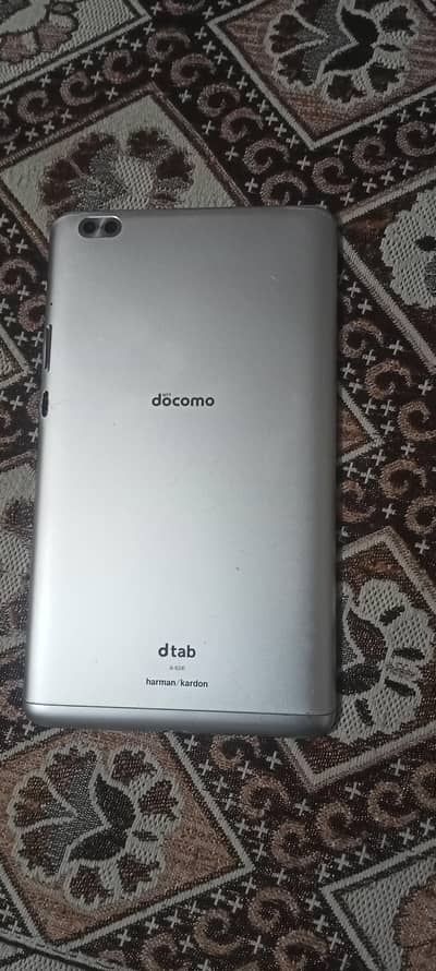 docomo tablet 3 / 32