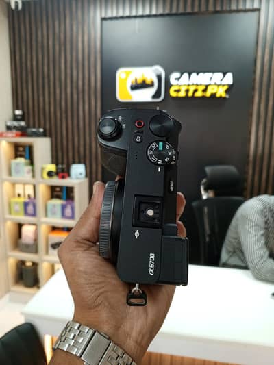 SONY A6700 BODY USED