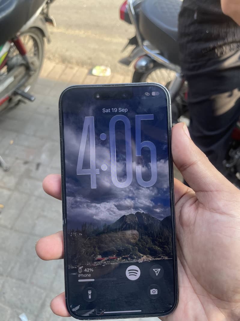 Apple iPhone 14 Pro Max 5