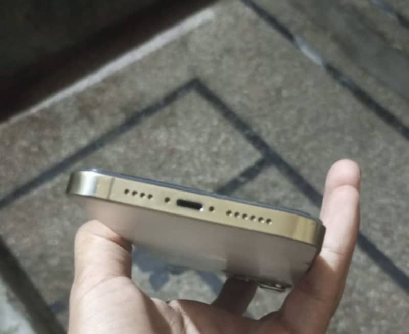 Apple iPhone 12 Pro Max 0