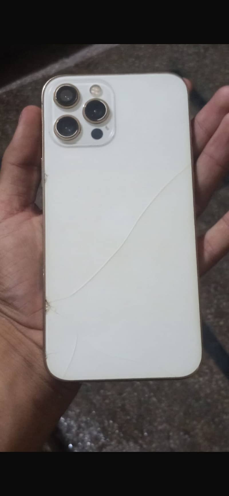 Apple iPhone 12 Pro Max 3