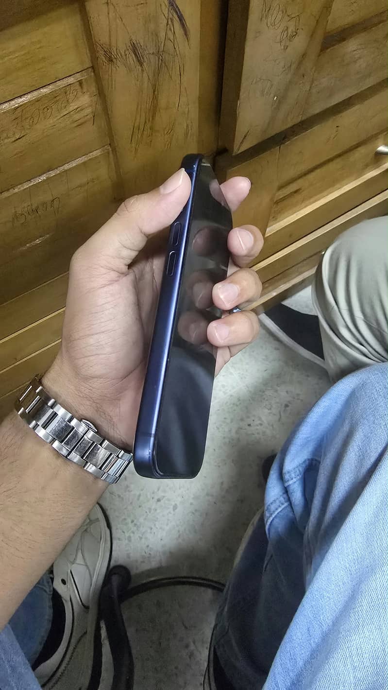 Apple iPhone 17 Pro 3