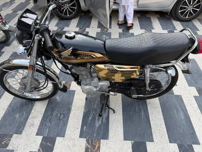 Honda 125 golden edition 2025