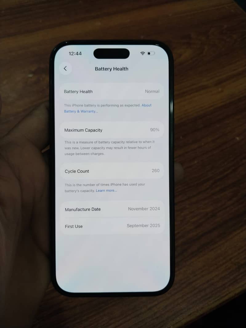 Apple iPhone 15 2