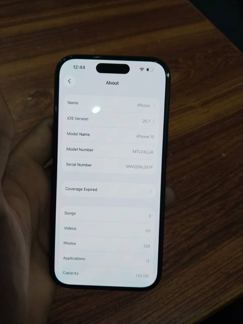 Apple iPhone 15 5