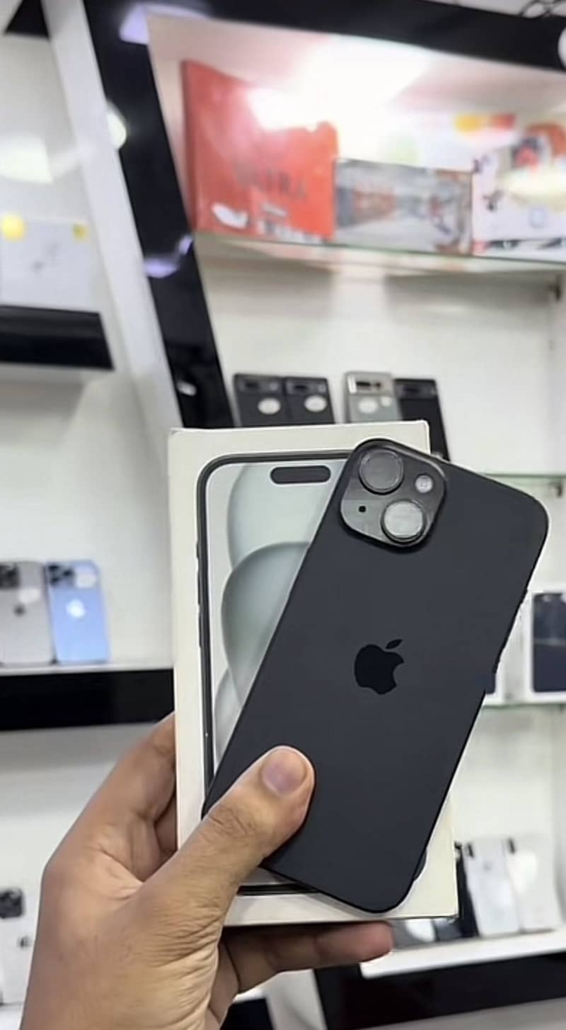 Apple iPhone 15 6