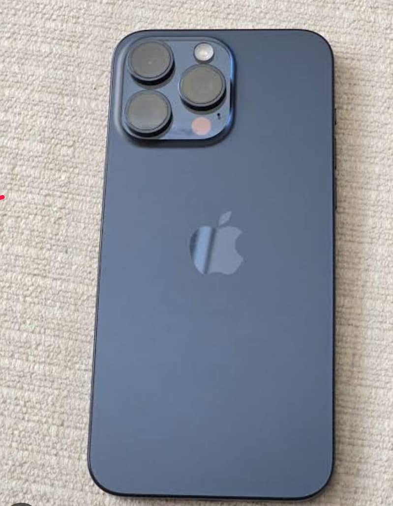 Apple iPhone 15 Pro Max 0