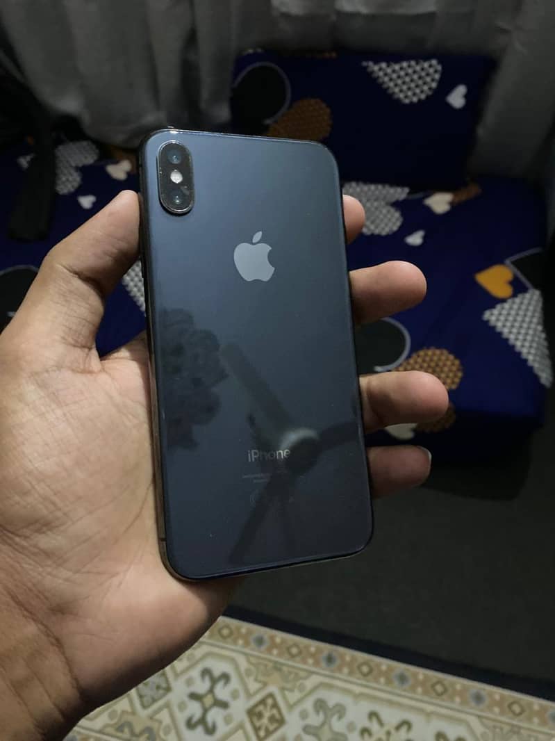 Apple iPhone X 6