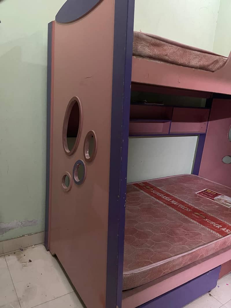 bunker bed 1