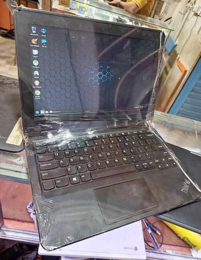 2 in 1 Lenovo Yoga 11e Touch 360