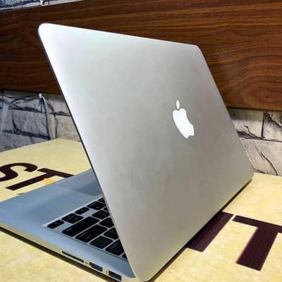 Apple Macbook Pro 2015 Mid 15inch Core i7 4870HQ, 16GB RAM, 500GB SSD,