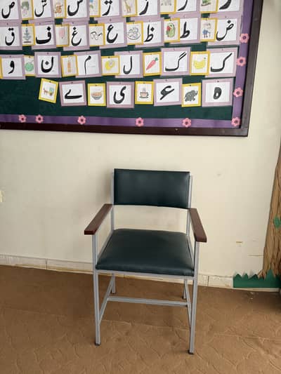 teacher chairs 5