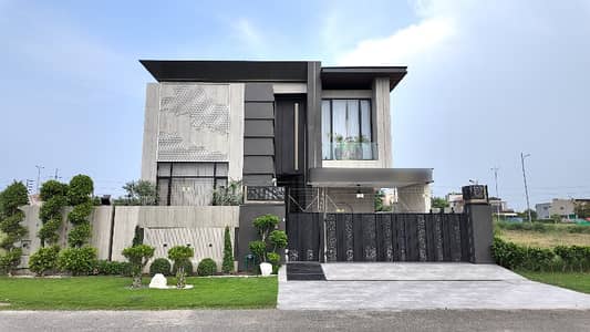 DHA Phase 7 Y Block 1 Kanal Ultra-Modern Fully Furnished House For Sale