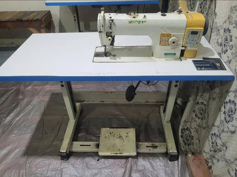 sewing machine overlook machine 1