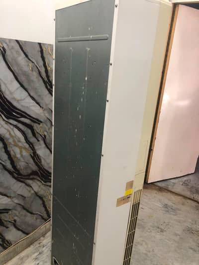 Gree standing Ac 2 ton