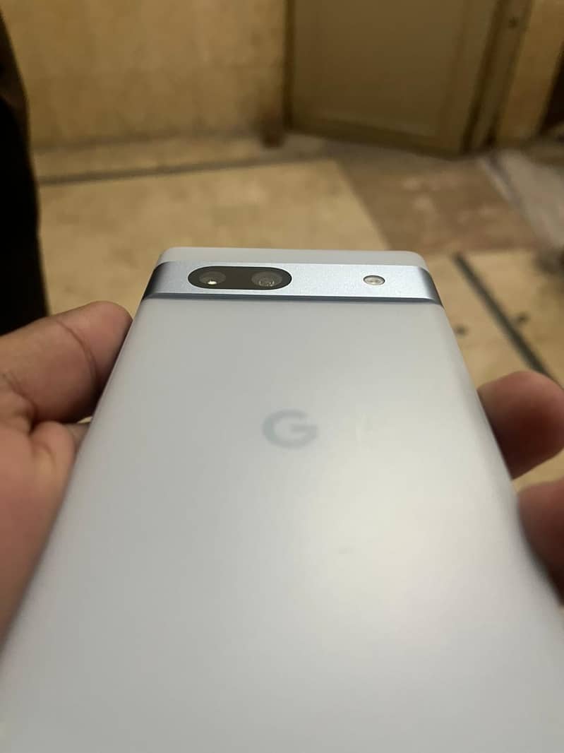 Google Pixel 7a 1