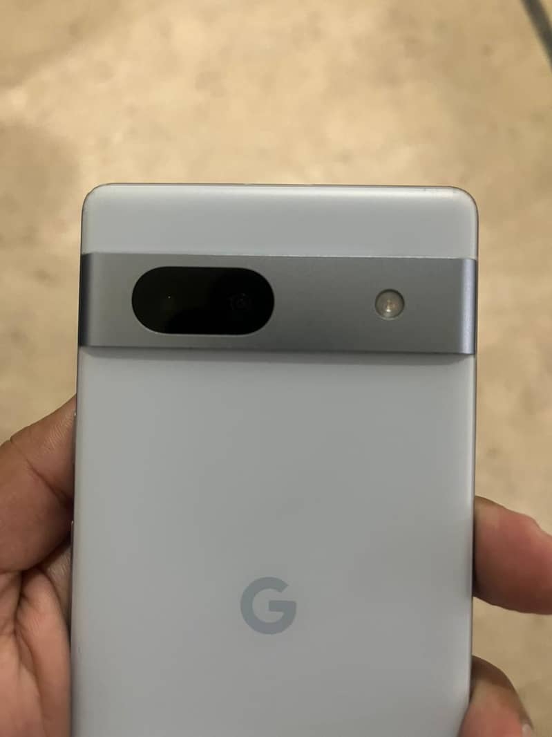 Google Pixel 7a 2