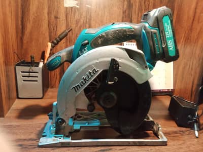 Mkaita cordless Wood cutter DSS611