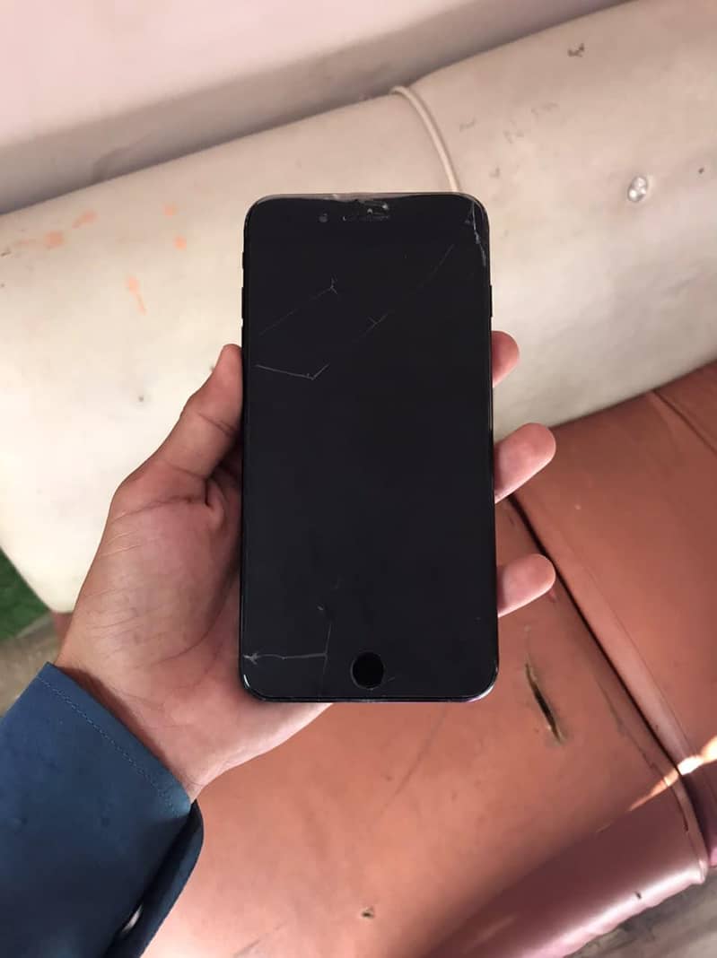 Apple iPhone 7 Plus (Exchange Possible) 3