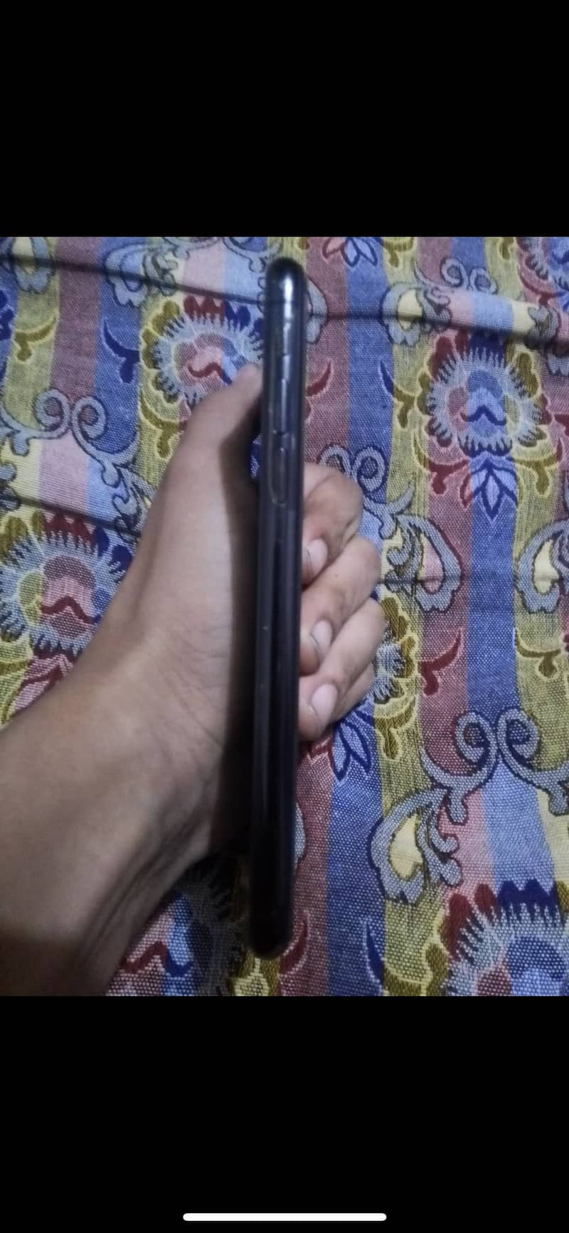Apple iPhone X 4