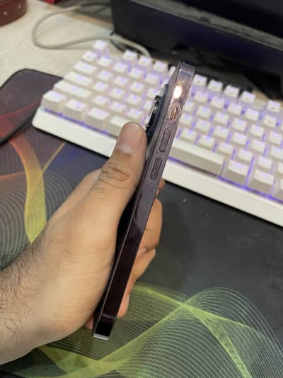 iPhone 14 Pro Factory Unlock LLA Model - 128Gb