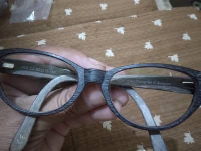 beautiful glasses like new