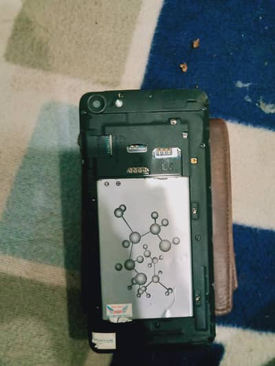 QMobile i6i