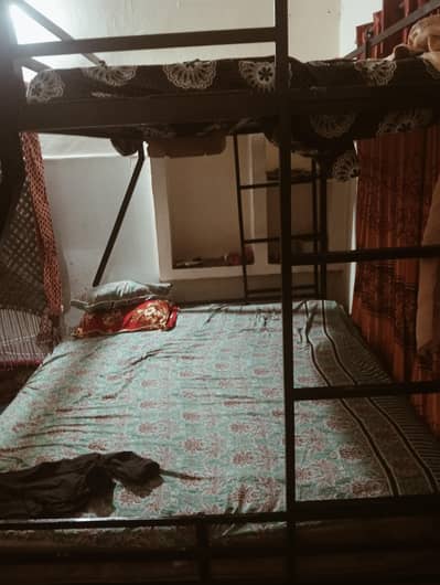 bed and jhola