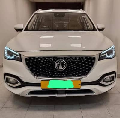 MG HS 2021