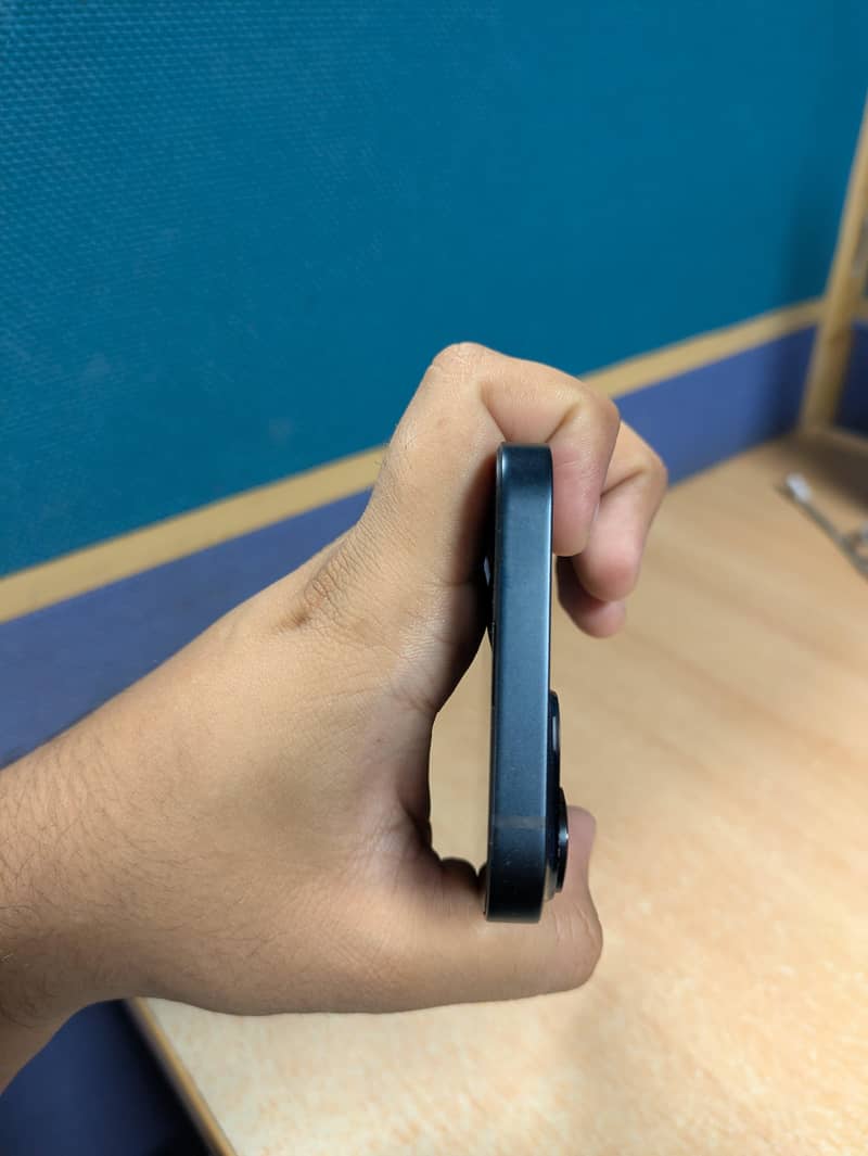 Apple iPhone 14 6