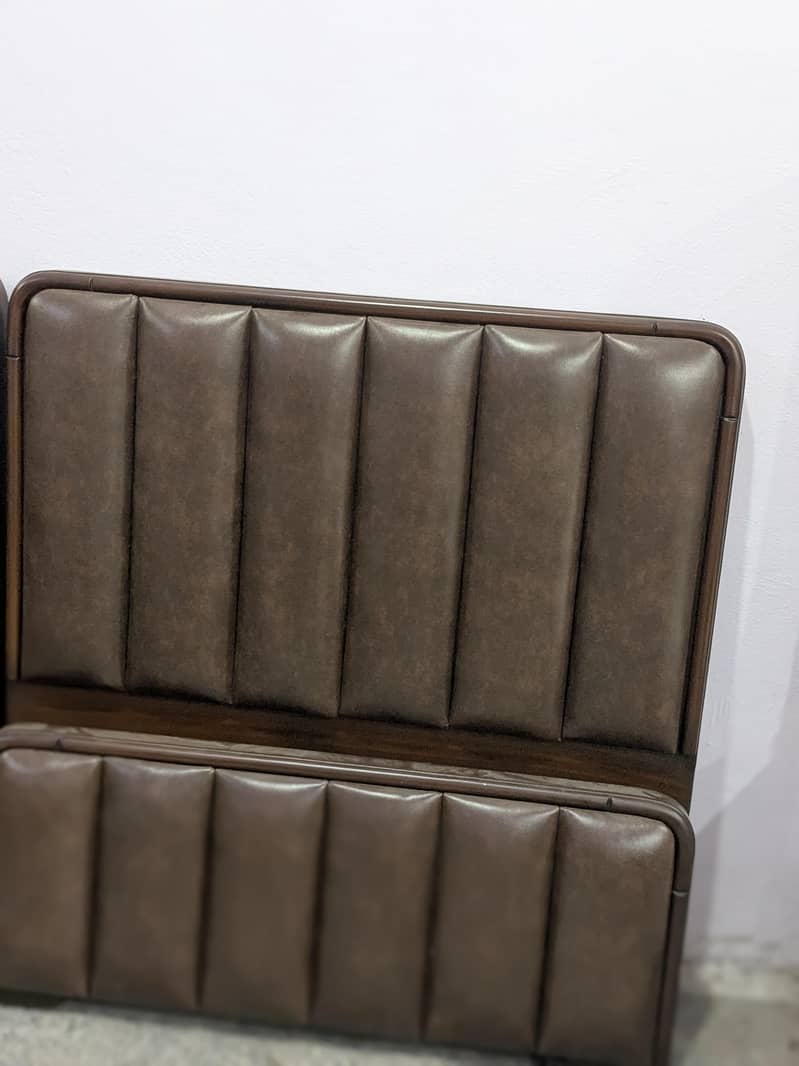 single beds 2 2