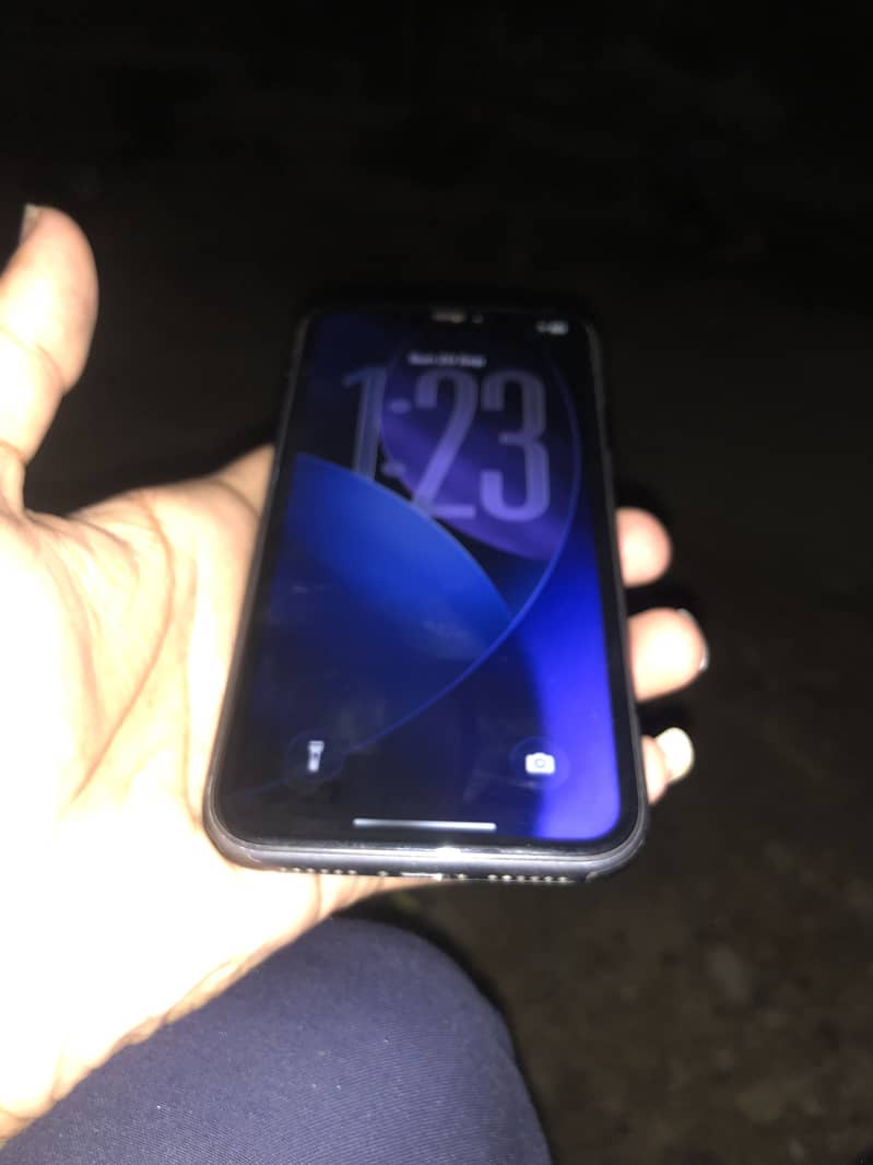 Apple iPhone 11 2